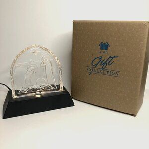 Vintage Avon Holy Night Reflections Nativity Light up Display w/ Orig. Box